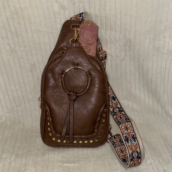 Sam & Hadley Handbags - Brown Leather Crossbody Bag with Patterned Strap